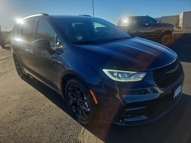 2023 Chrysler Pacifica Touring L 2023 Chrysler Pacifica Touring L