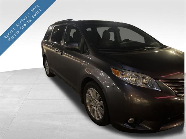 2017 Toyota Sienna XLE 7 Passenger