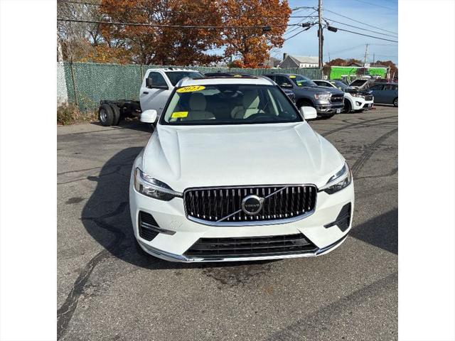 2023 Volvo XC60 B5 Plus Bright Theme 2023 Volvo XC60 B5 Plus Bright Theme