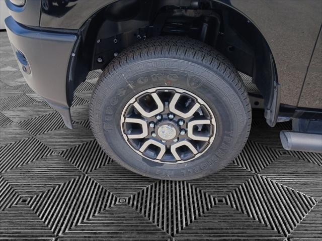 2025 Ram 2500 Tradesman Crew Cab 4x4 8' Box