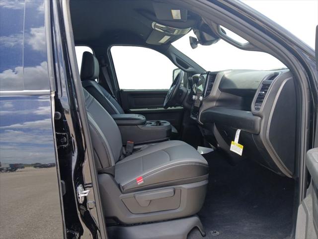 2025 Ram 2500 Tradesman Crew Cab 4x4 8' Box