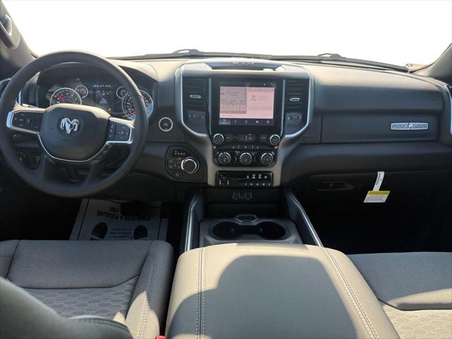 2026 Ram 1500 Lone Star Crew Cab 4x4 5'7" Box