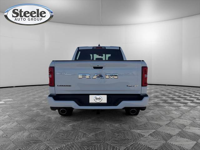 2026 Ram 1500 Laramie Crew Cab 4x4 5'7" Box