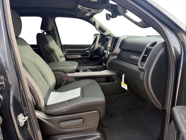 2026 Ram 1500 Lone Star Crew Cab 4x4 5'7" Box