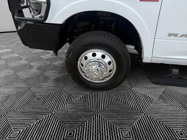 2025 Ram 3500 Limited Longhorn Crew Cab 4x4 8' Box
