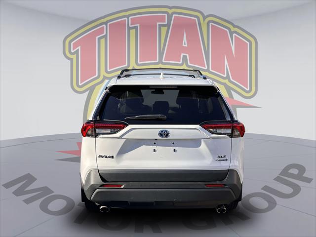 2023 Toyota RAV4 Hybrid XLE [3]