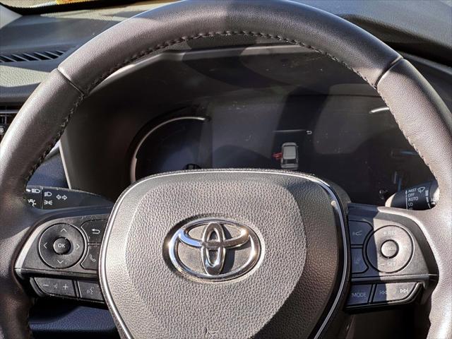 2023 Toyota RAV4 Hybrid XLE [17]