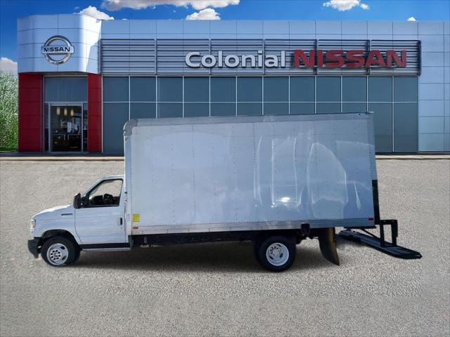 2023 Ford E-350 Cutaway Unknown