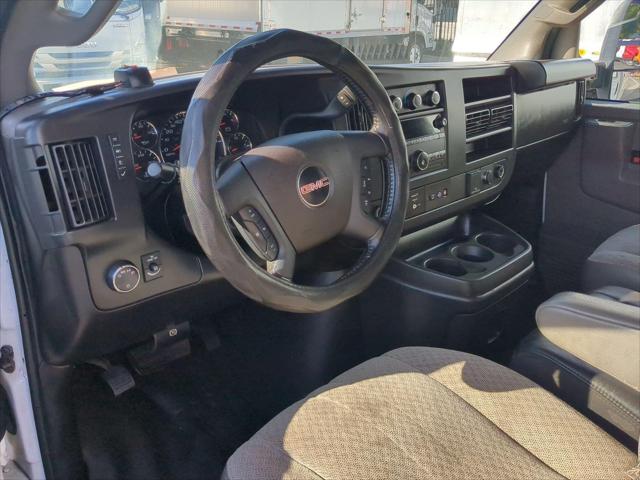 2022 GMC Savana Commercial Cutaway Work Van