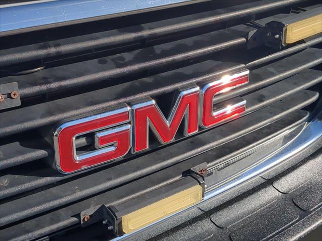 2022 GMC Savana Commercial Cutaway Work Van