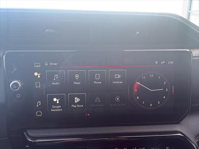 2023 GMC Sierra 1500 4WD Crew Cab Standard Box AT4