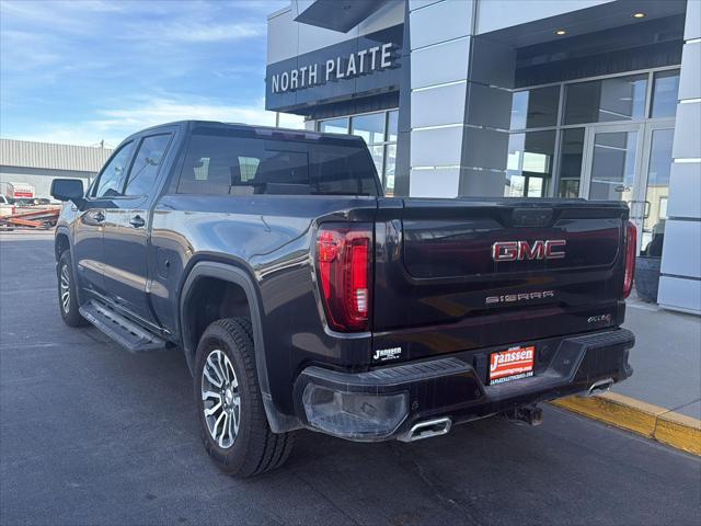 2023 GMC Sierra 1500 4WD Crew Cab Standard Box AT4