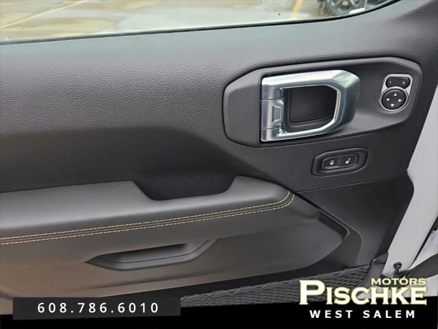 2026 Jeep Wrangler 4-Door Sahara 4x4