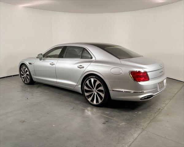 2026 Bentley Flying Spur Azure