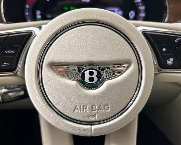 2026 Bentley Flying Spur Azure