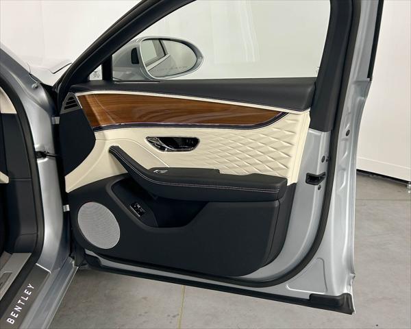 2026 Bentley Flying Spur Azure