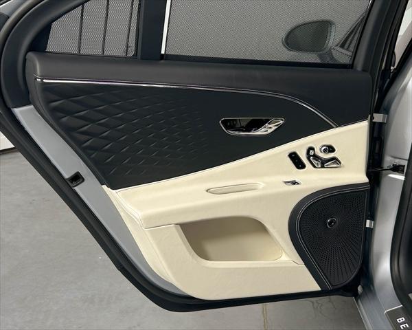 2026 Bentley Flying Spur Azure