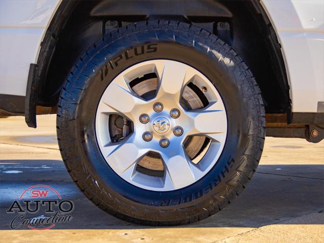 2022 Ram 1500 Big Horn Crew Cab 4x4 5'7" Box