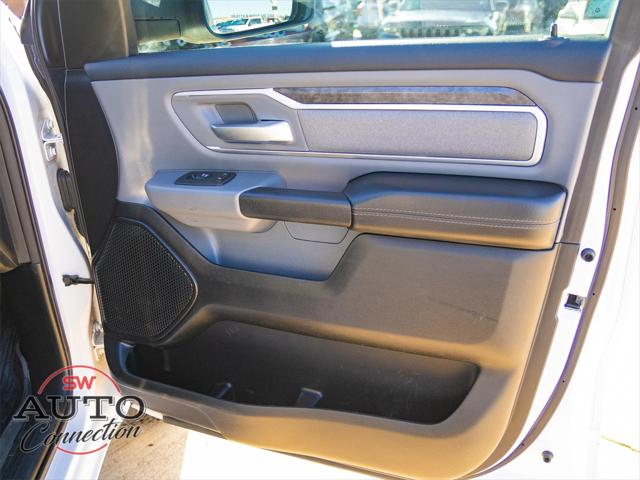2022 Ram 1500 Big Horn Crew Cab 4x4 5'7" Box