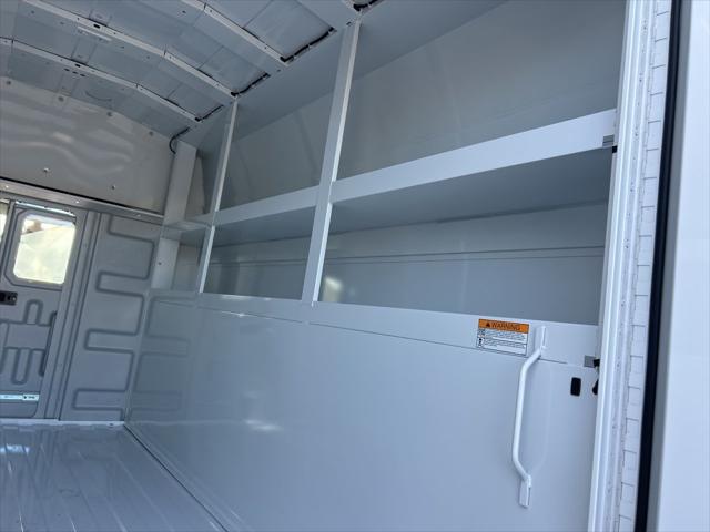 2026 Ford E-350 Cutaway Base