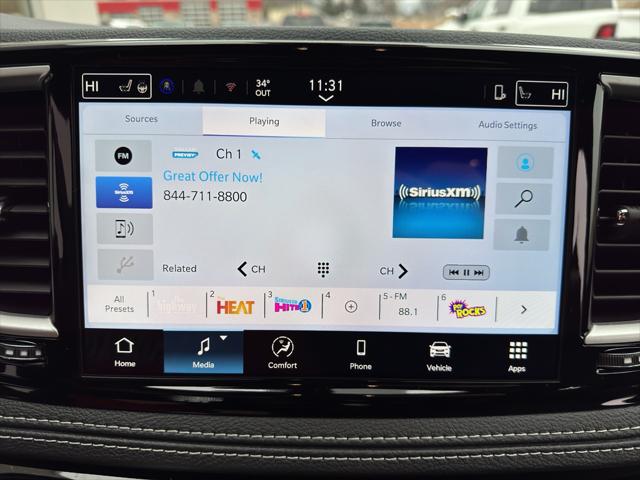 2026 Chrysler Pacifica Select AWD