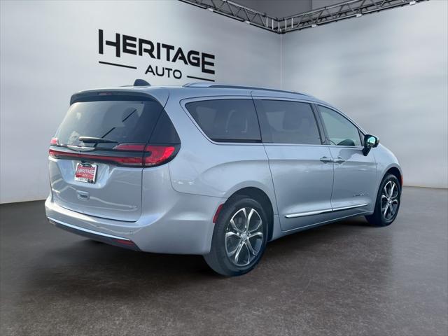 2026 Chrysler Pacifica Pinnacle AWD