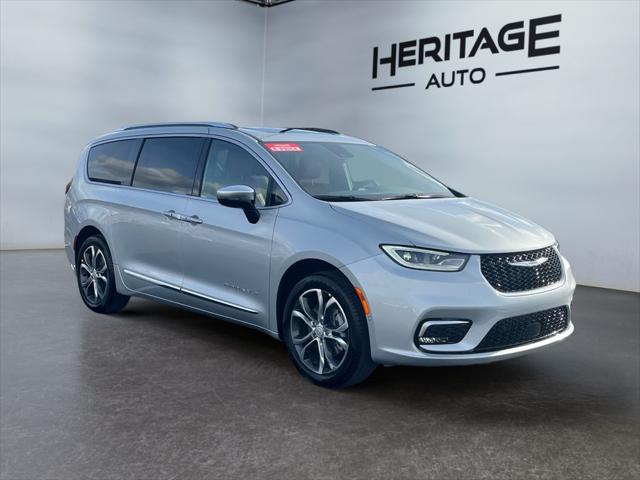 2026 Chrysler Pacifica Pinnacle AWD
