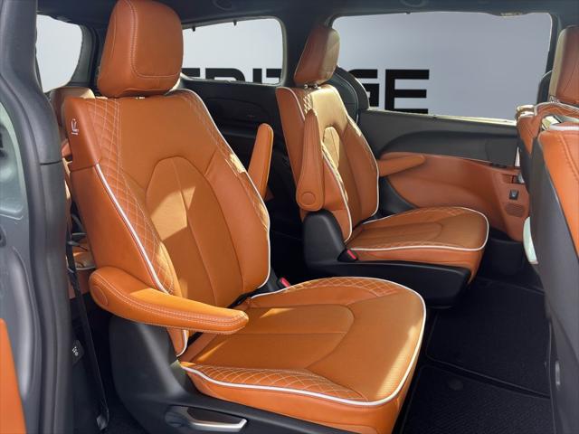 2026 Chrysler Pacifica Pinnacle AWD