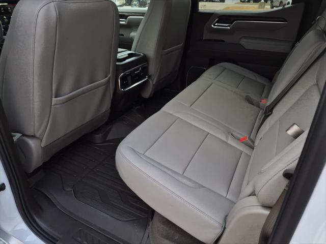 2026 GMC Sierra 1500 Crew Cab, Short Bed, SLT, 4WD