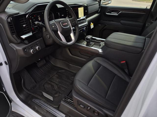 2026 GMC Sierra 1500 Crew Cab, Short Bed, SLT, 4WD