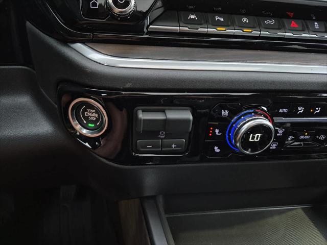 2026 GMC Sierra 1500 Crew Cab, Short Bed, SLT, 4WD