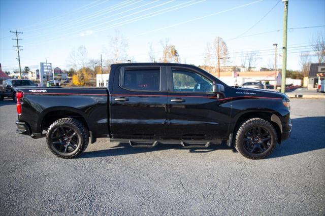 2023 Chevrolet Silverado 1500 4WD Crew Cab Short Bed Custom