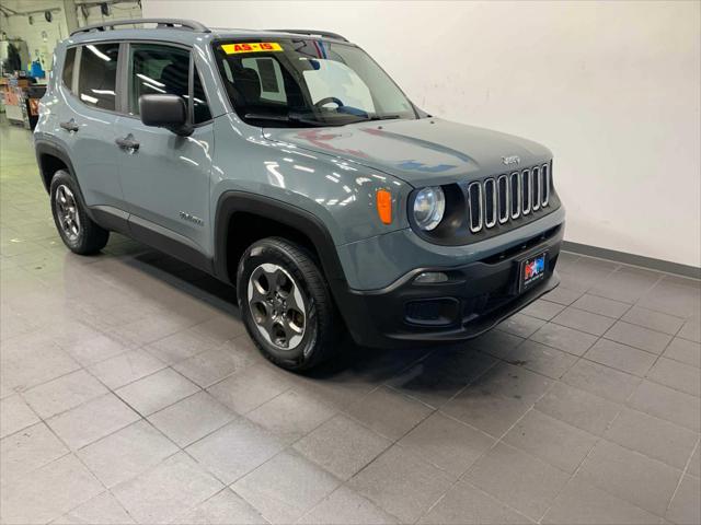 2017 Jeep Renegade Sport 4x4 2017 Jeep Renegade Sport 4x4