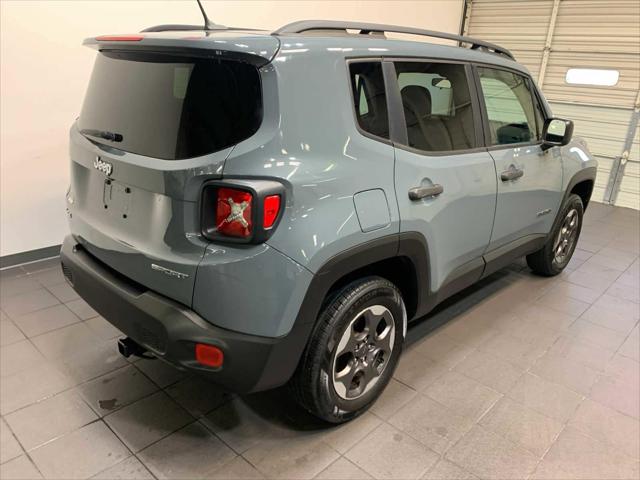 2017 Jeep Renegade Sport 4x4 2017 Jeep Renegade Sport 4x4