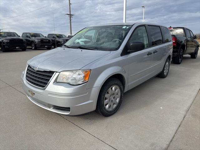 2008 Chrysler Town and Country LX 2008 Chrysler Town and Country LX