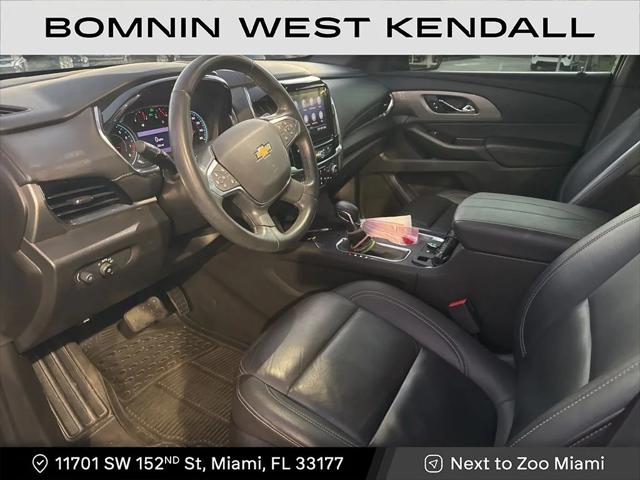 2023 Chevrolet Traverse FWD LT Leather
