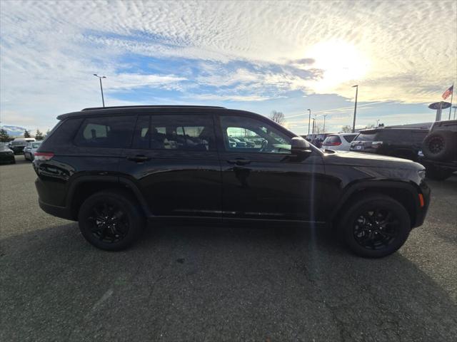 2024 Jeep Grand Cherokee L Altitude 4x4