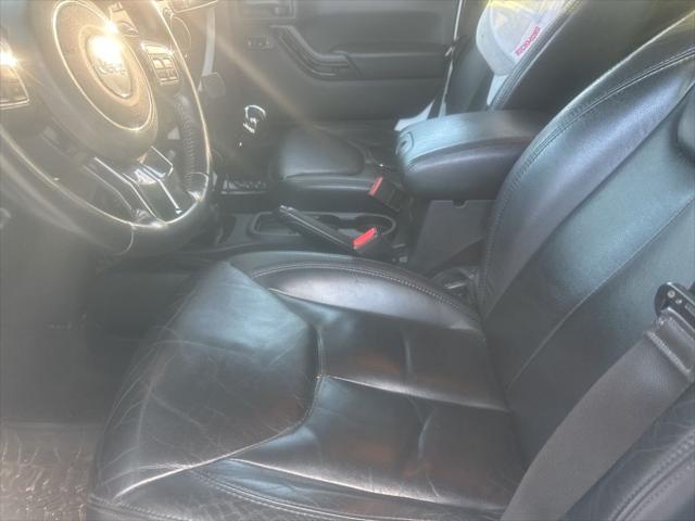 2014 Jeep Wrangler Unlimited Altitude