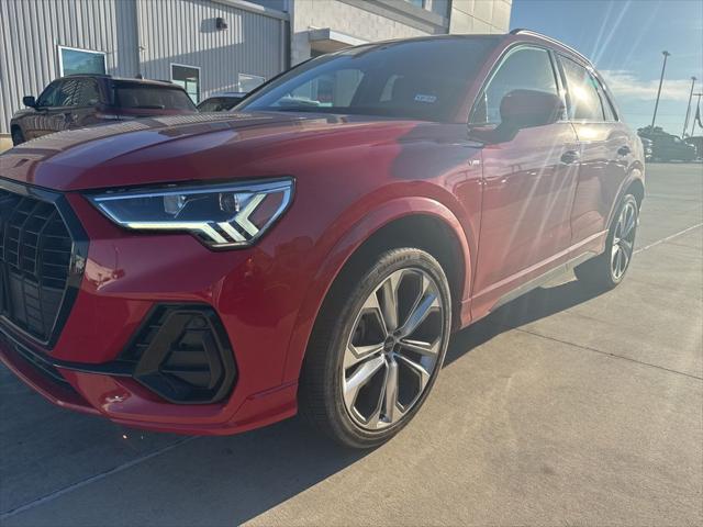 2022 Audi Q3 Premium Plus 45 TFSI S line quattro Tiptronic 2022 Audi Q3 Premium Plus 45 TFSI S line quattro Tiptronic