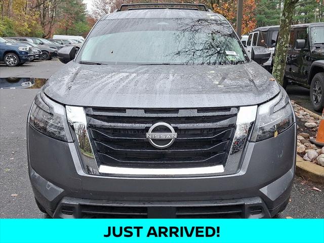 2024 Nissan Pathfinder SV 4WD