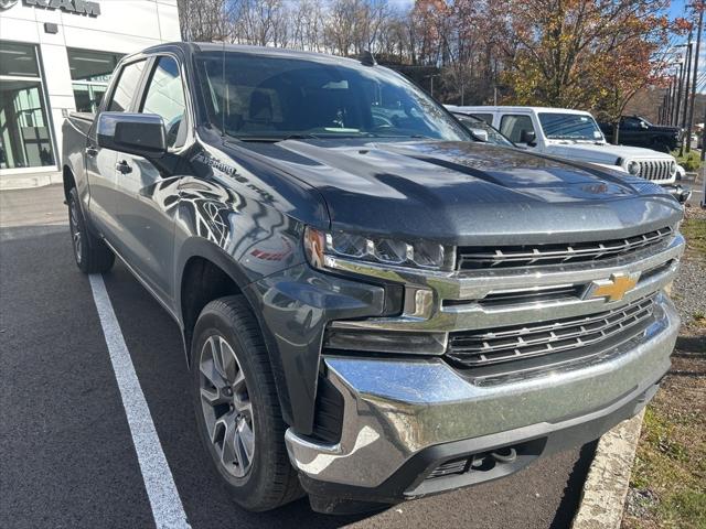 2022 Chevrolet Silverado 1500 LTD 4WD Crew Cab Short Bed LT with 2FL 2022 Chevrolet Silverado 1500 LTD 4WD Crew Cab Short Bed LT with 2FL
