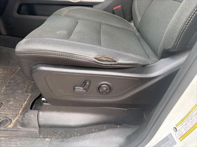 2019 RAM 1500 Big Horn/Lone Star Crew Cab 4x4 57 Box