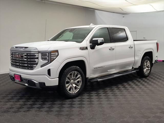 2022 GMC Sierra 1500 4WD Crew Cab Short Box Denali