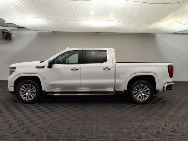 2022 GMC Sierra 1500 4WD Crew Cab Short Box Denali