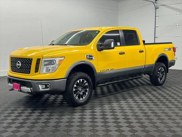 2017 Nissan TITAN XD PRO-4X Diesel 2017 Nissan TITAN XD PRO-4X Diesel