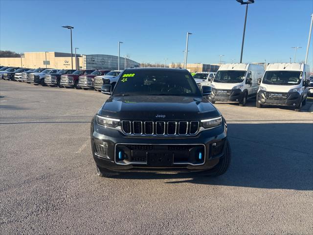 2022 Jeep Grand Cherokee 4xe Overland 4x4