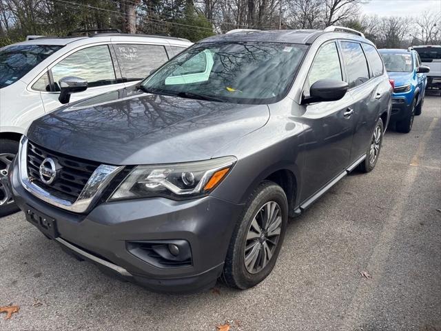 2018 Nissan Pathfinder SV 2018 Nissan Pathfinder SV