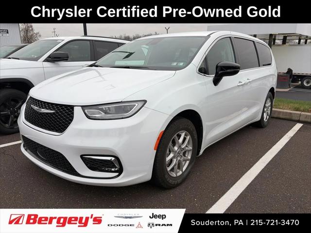 2024 Chrysler Pacifica Touring L