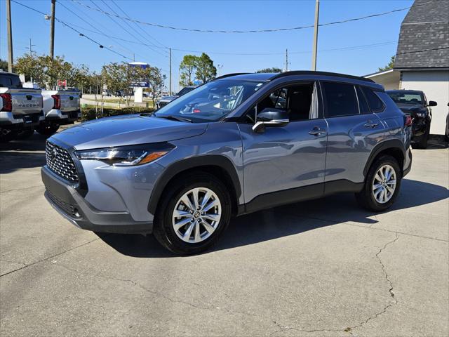 2025 Toyota Corolla Cross LE