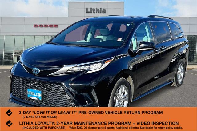 2022 Toyota Sienna XSE 2022 Toyota Sienna XSE